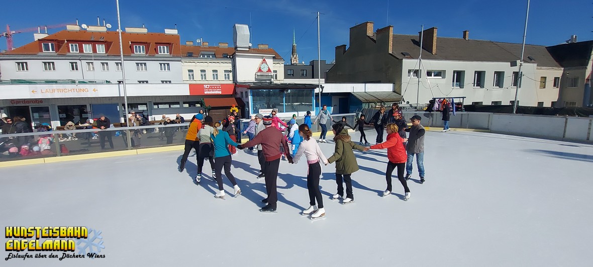 DanceonIce2.3.2500023.jpg
