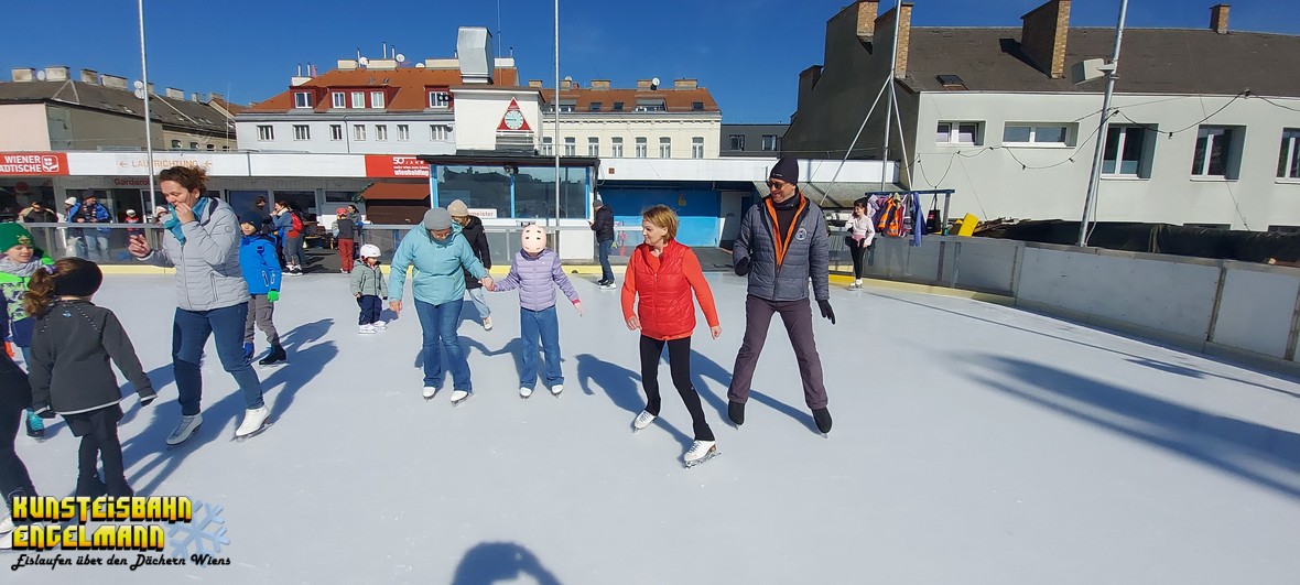 DanceonIce2.3.2500031.jpg